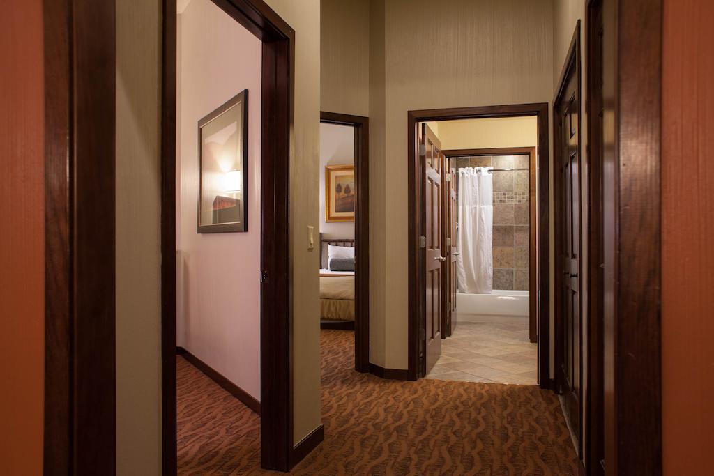Club Wyndham Glacier Canyon Lake Delton Zimmer foto