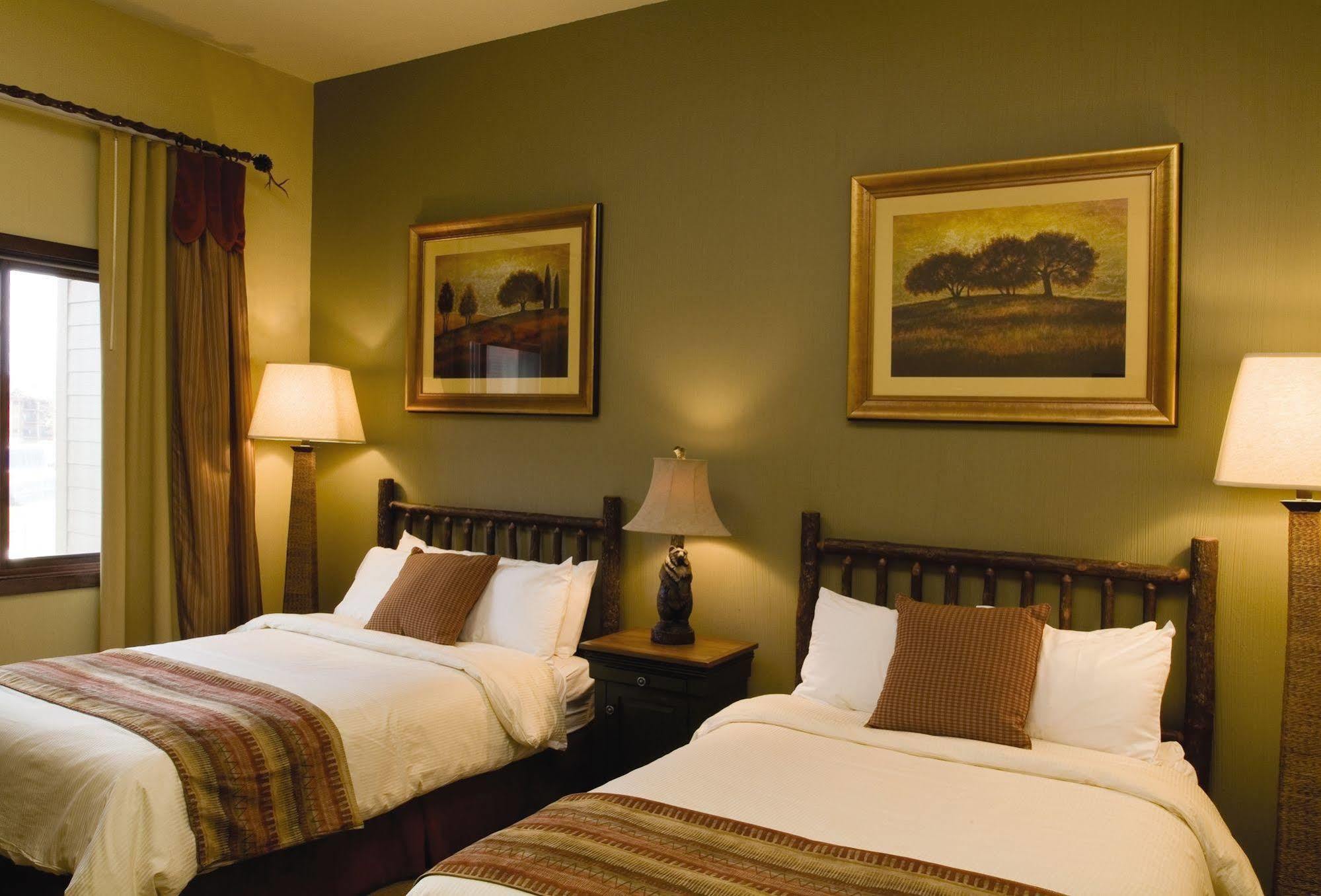 Club Wyndham Glacier Canyon Lake Delton Exterior foto